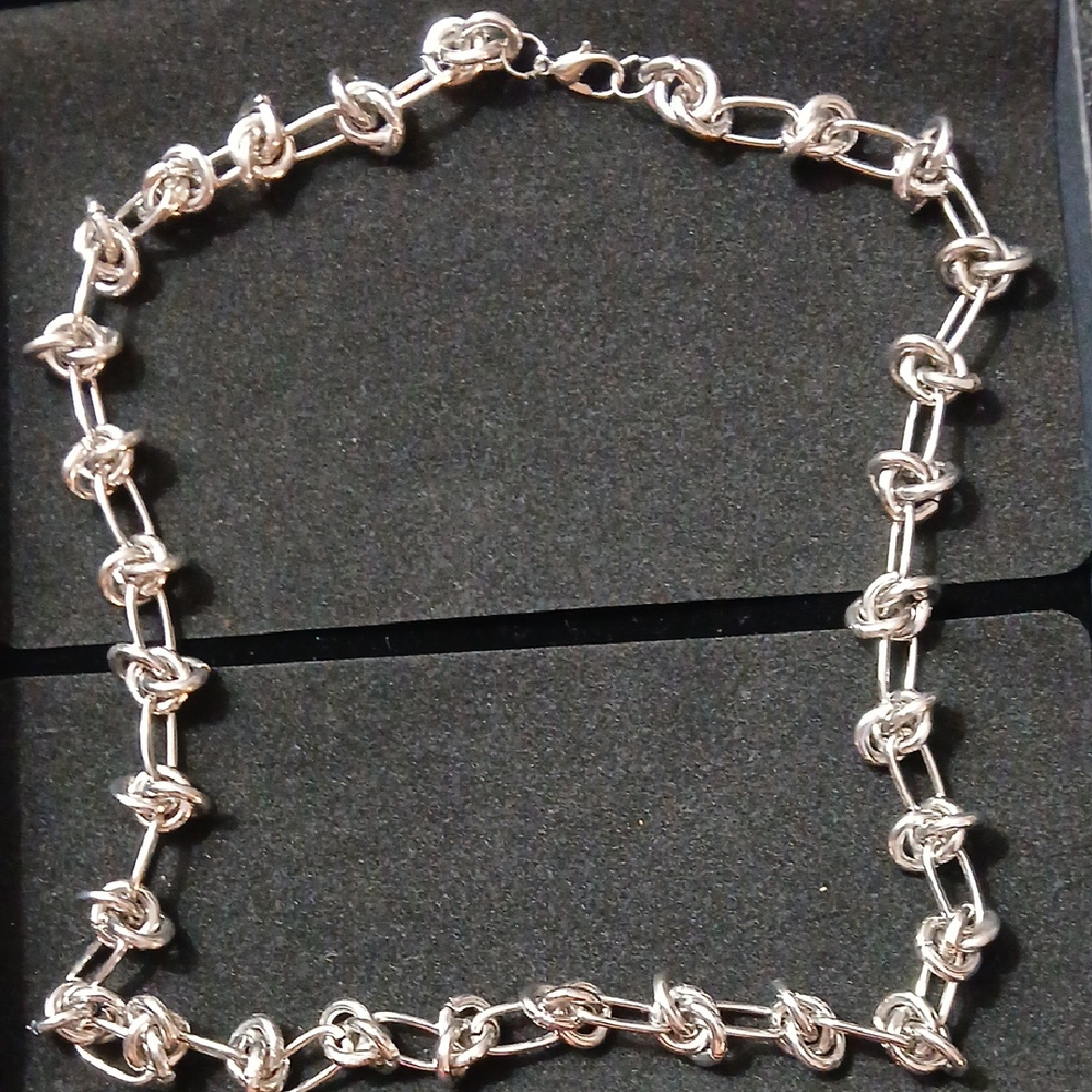Elegant Silver Chain Bracelet